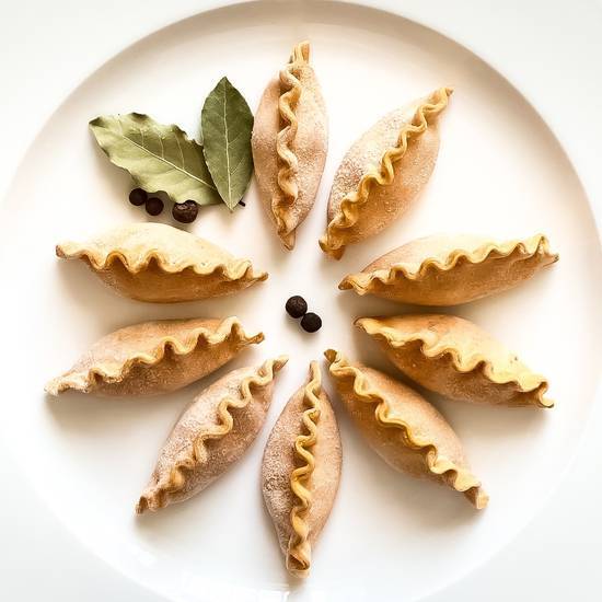 Pierożki z papryką i pomidorami - 9 szt. (gotowane)