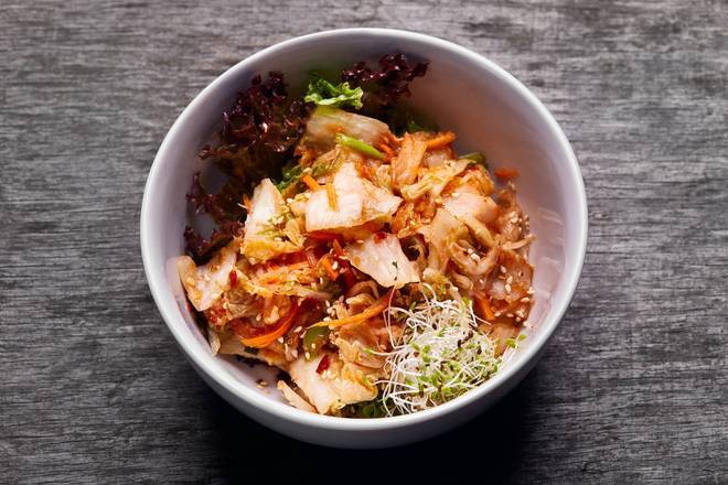 SAŁATKA Z KIMCHI