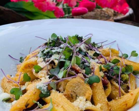 Penne z Polędwiczką Wieprzową i Borowikami