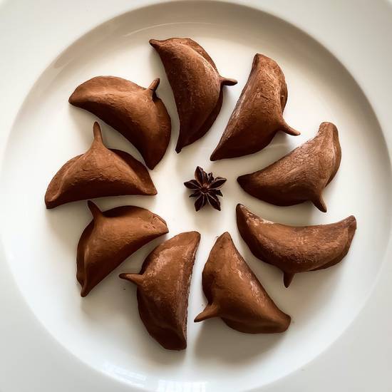 Dim sum z czekoladą i orzechami - 9 szt. (gotowane)