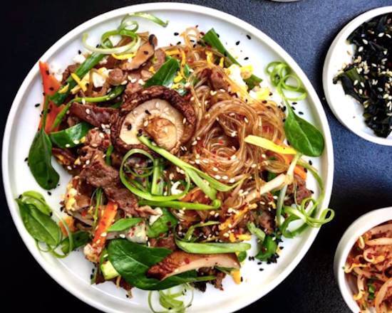 Japchae Wege + zestaw banchan