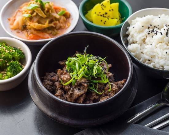 Bulgogi, Rice and Banchan