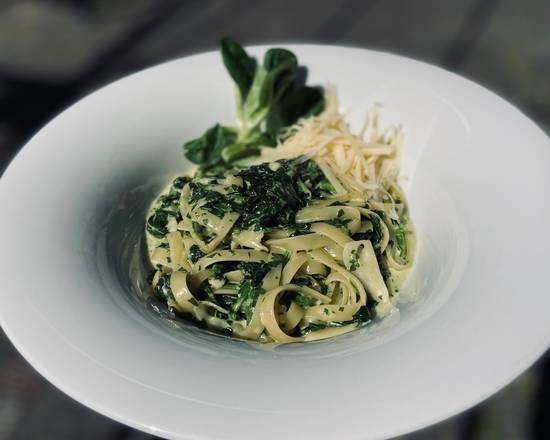 Makaron Tagliatelle ze Szpinakiem